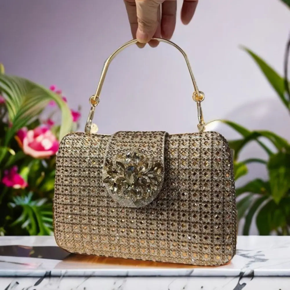 Clutch Vittória