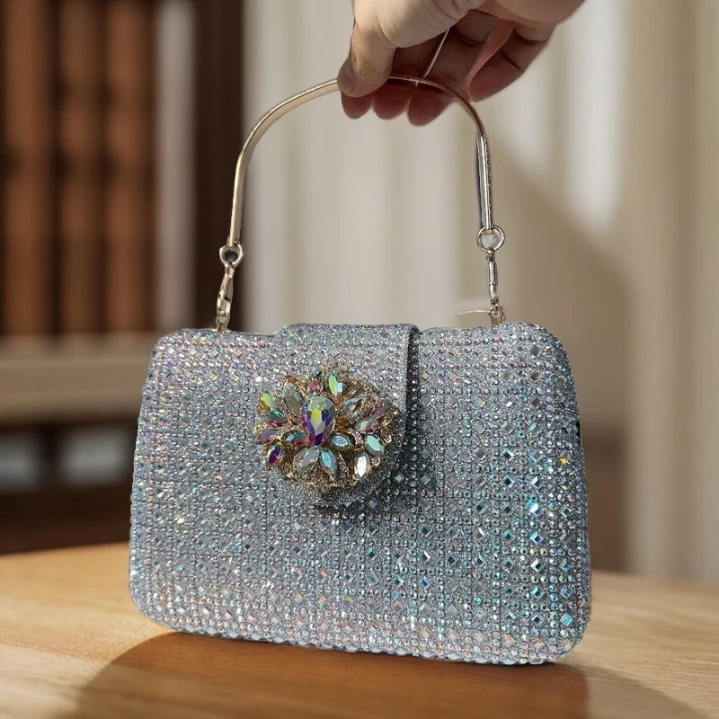 Clutch Vittória