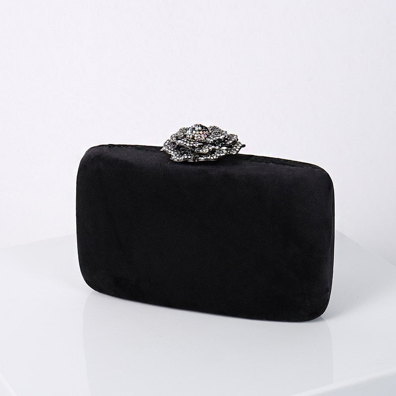 Clutch Capri